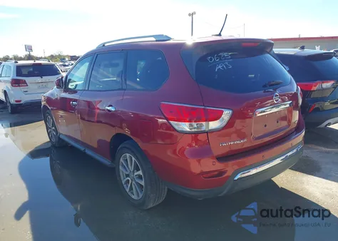 2016 Nissan Pathfinder Platinum/S/Sl/Sv z USA, uszkodzony, nr VIN 5N1AR2MN5GC612419